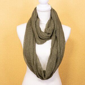 Una Talla gauzy olive green cowl scarf/wrap
